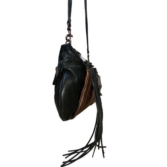 B. Makowsky Women’s Black & Bronze Leather With Fringe Zippered Crossbody Bag - Picture 4 of 15